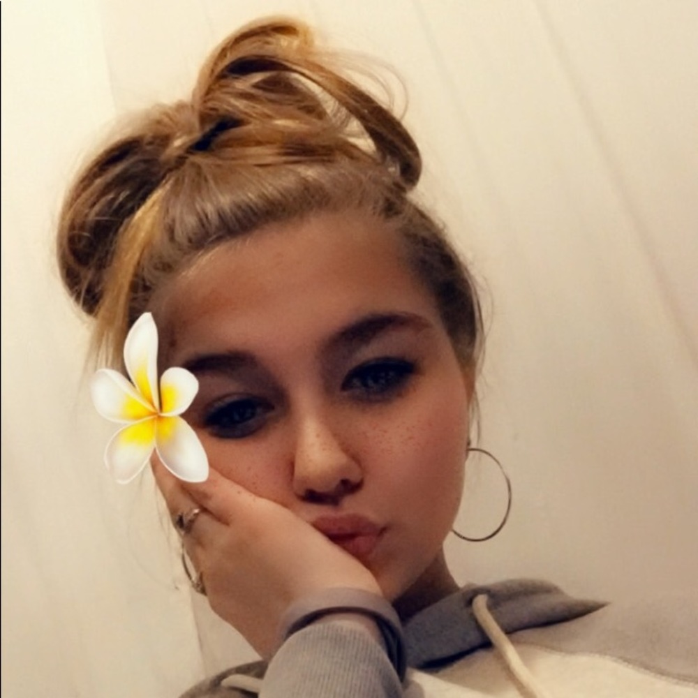 Meet your Posher, Josi